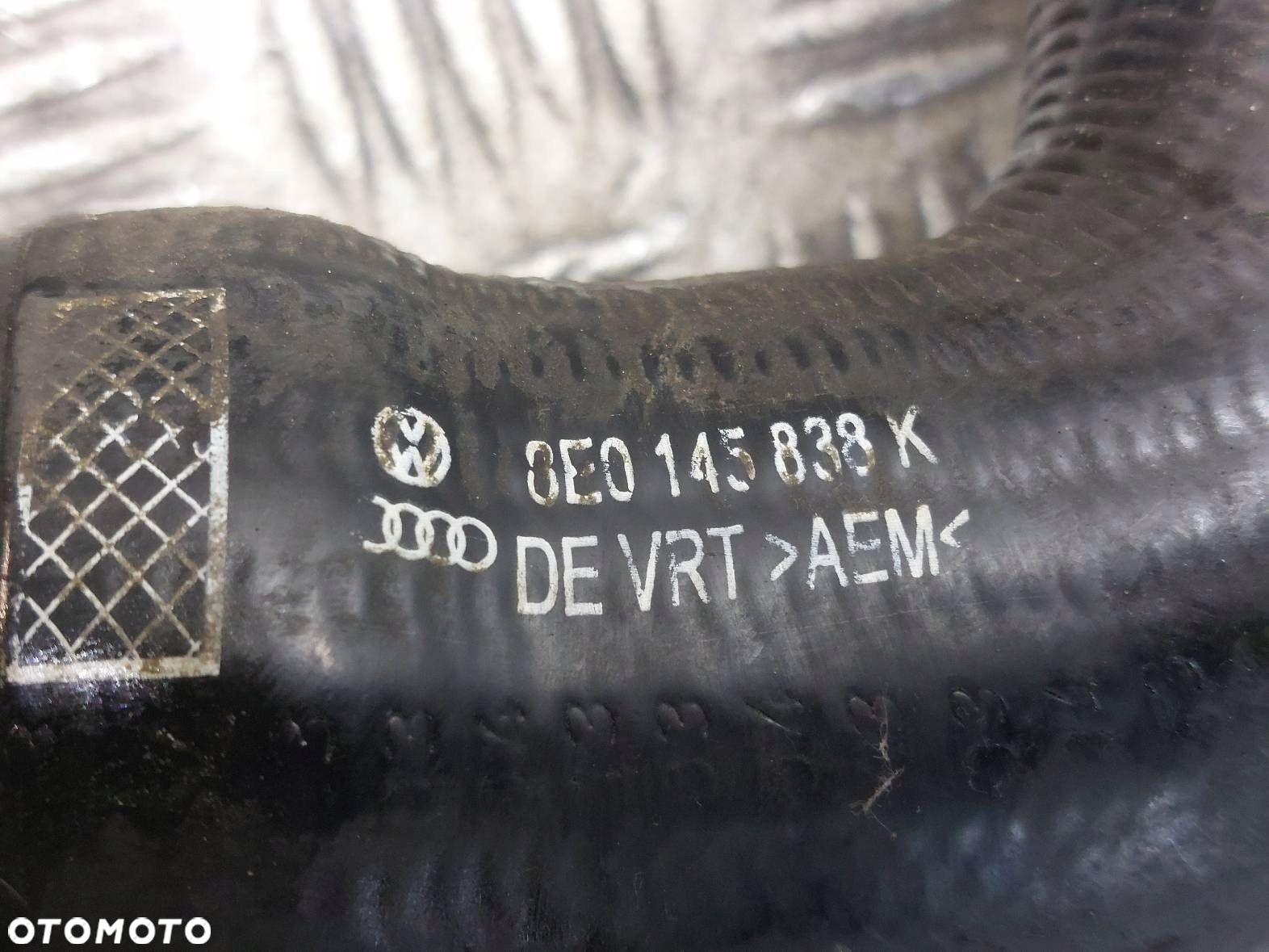 CHŁODNICA POWIETRZA INTERCOOLER AUDI A4 B6 038906051D 8E0145838K - 4