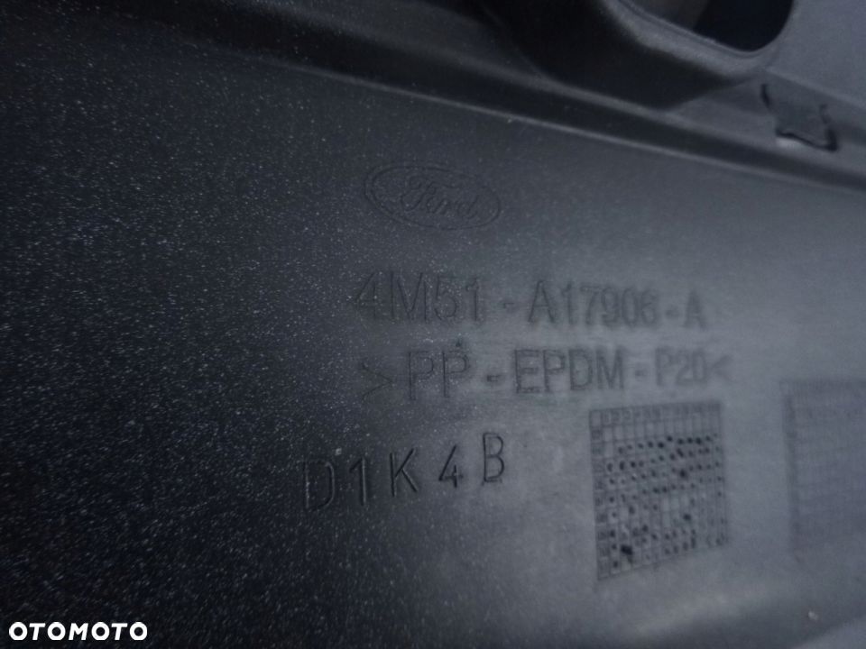 FORD FOCUS MK2 04R- HB kolor ZDERZAK TYŁ - 5