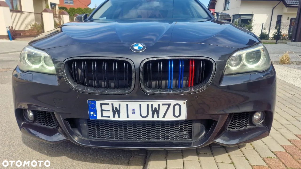 BMW Seria 5 528i xDrive Luxury Line - 3