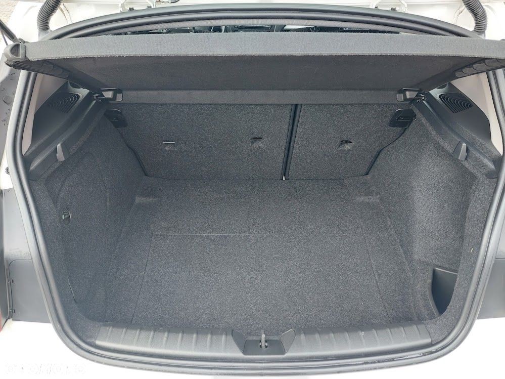 BMW Seria 1 118i Advantage - 21