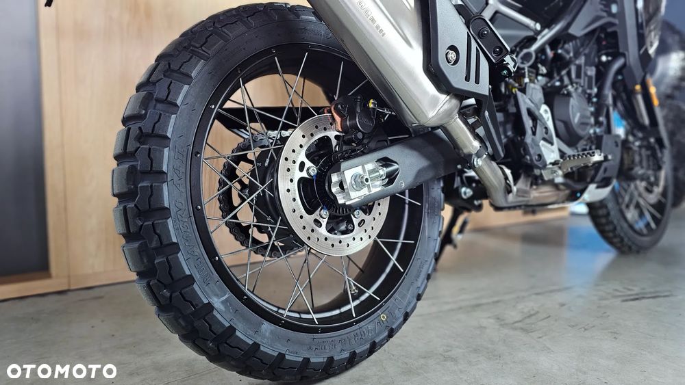 CFMoto 450MT - 2