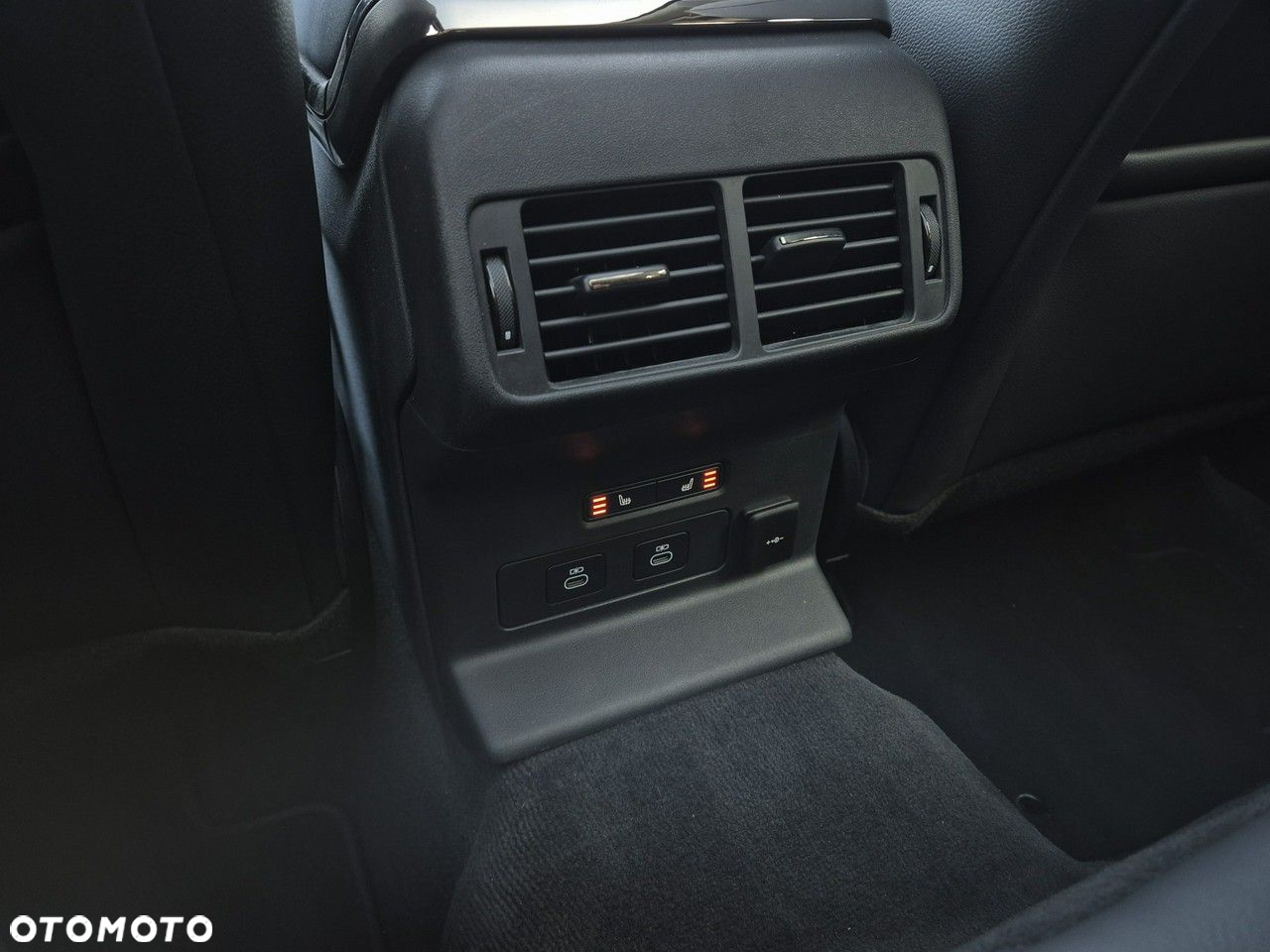 Land Rover Range Rover Velar - 21