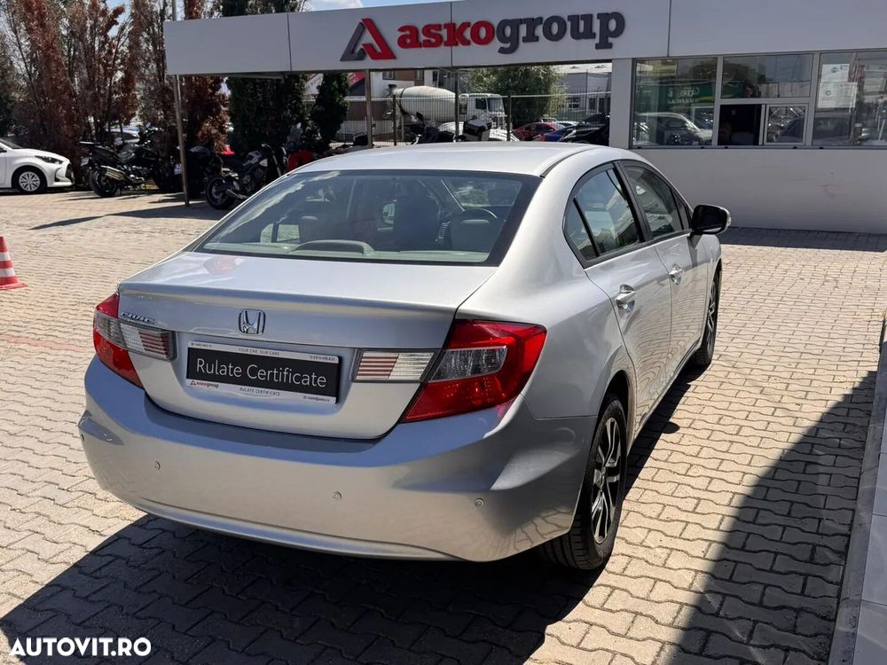 Honda Civic - 8