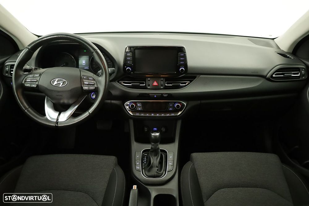 Hyundai i30 SW - 8