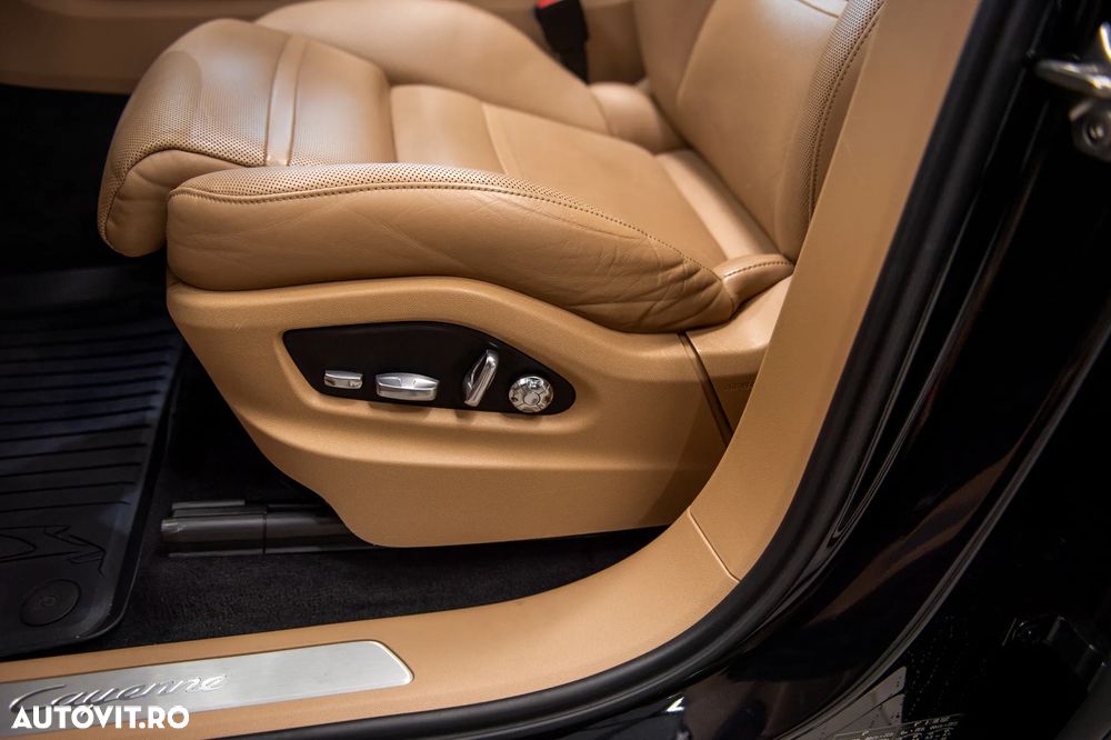 Porsche Cayenne Standard - 14