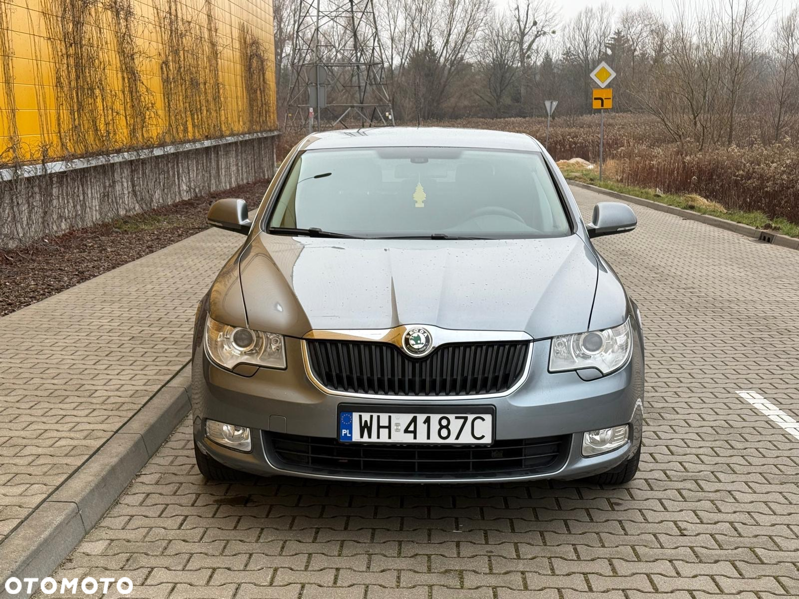 Skoda Superb 1.4 TSI Ambition - 4
