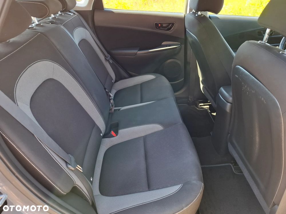 Hyundai Kona - 18