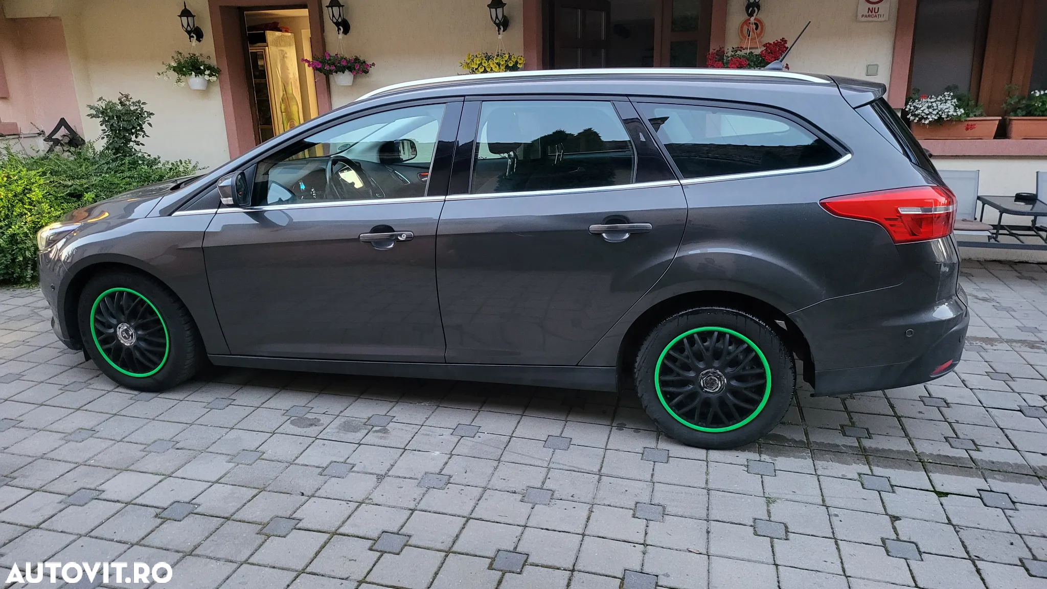 Ford Focus 2.0 TDCi DPF Aut. Titanium - 15