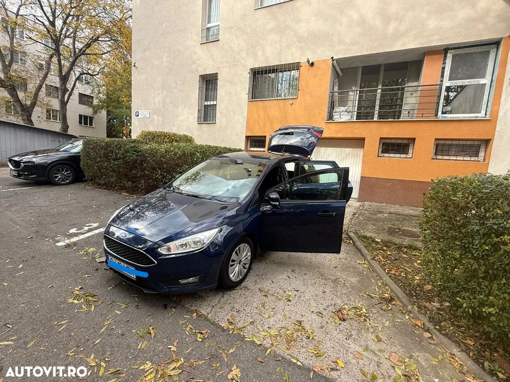Ford Focus 1.0 EcoBoost Active - 4