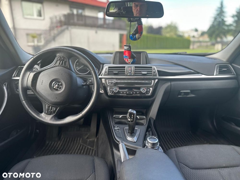 BMW Seria 3 320d Advantage - 20