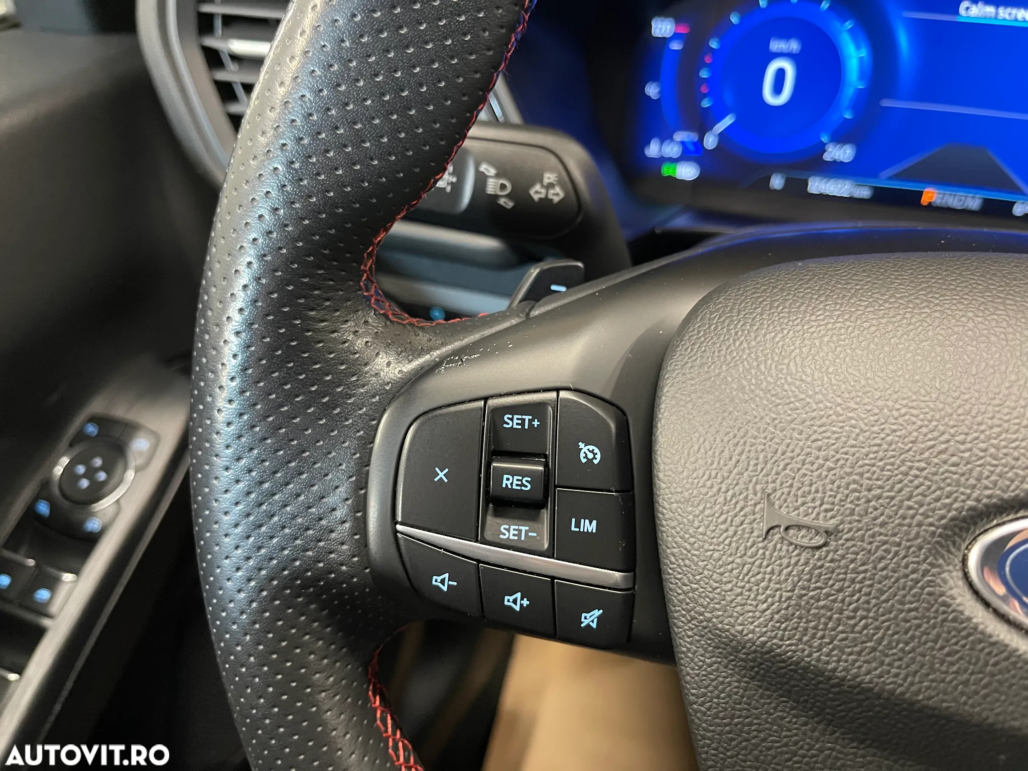 Ford Kuga 2.0 EcoBlue A8 AWD ST Line - 22