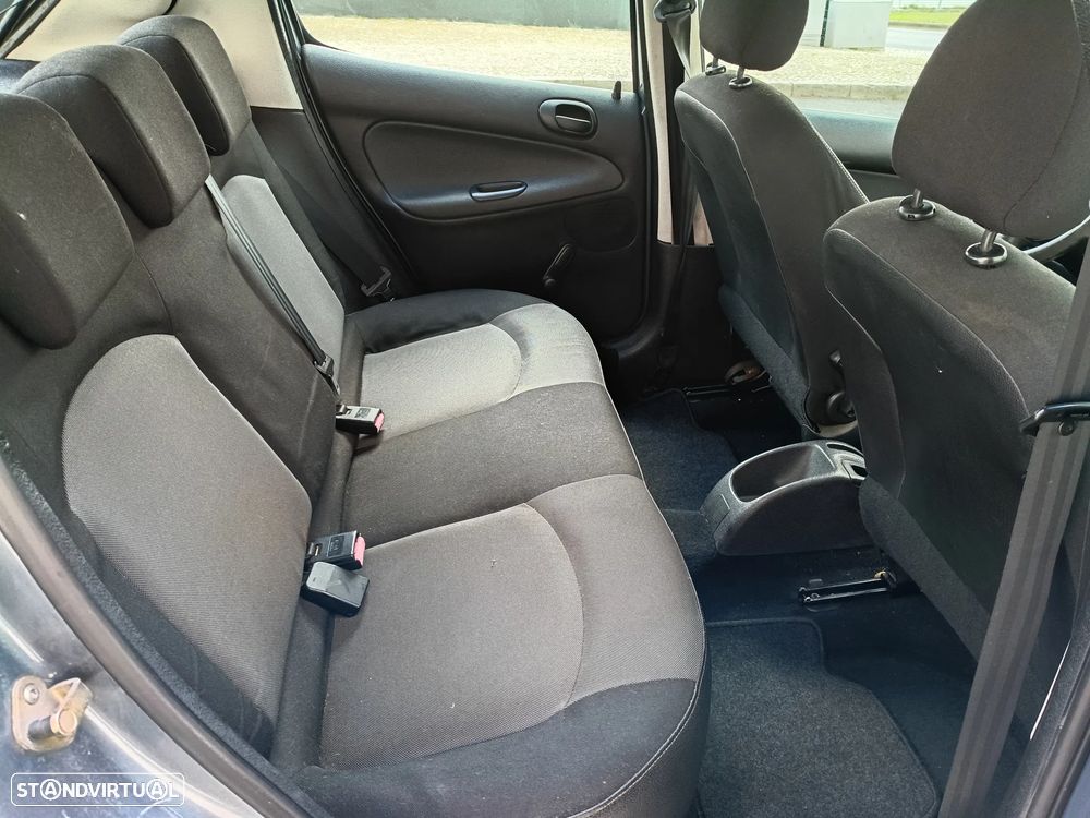 Peugeot 206 1.4 XT - 7
