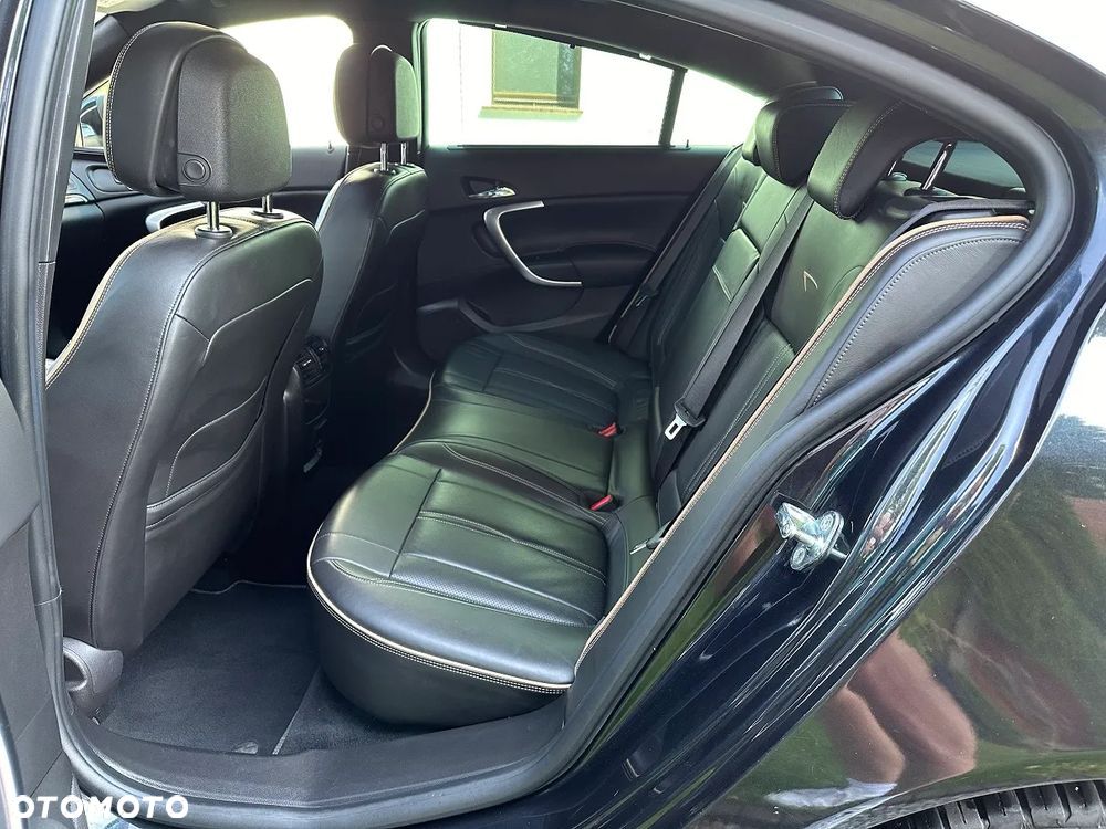 Opel Insignia 1.6 SIDI Turbo Edition - 9