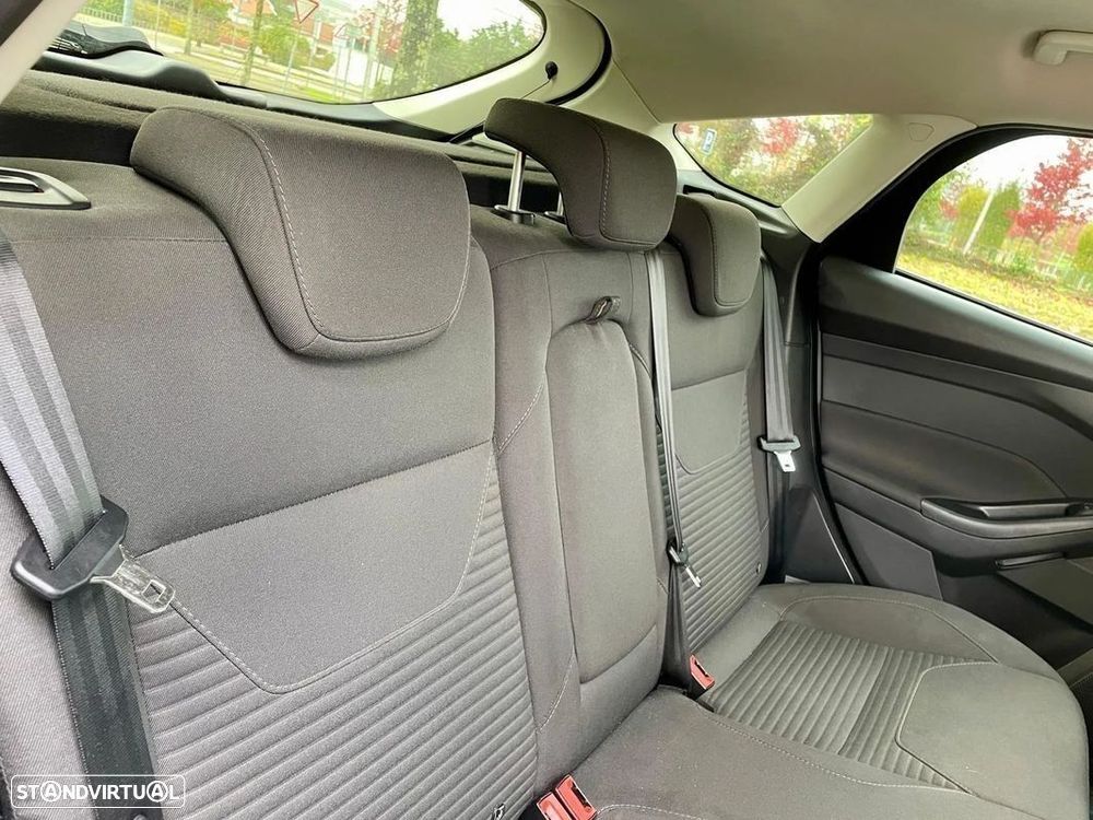 Ford Focus 1.5 TDCi Titanium - 6