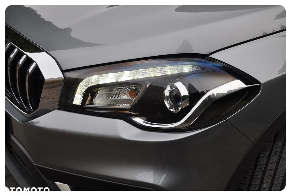 Suzuki SX4 S-Cross 1.4 T Premium - 8