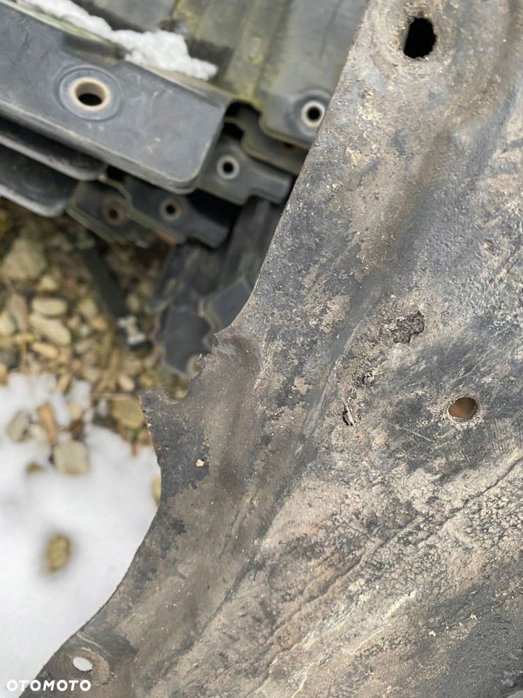 BMW E60 OSŁONA PODWOZIA POD SILNIK SKRZYNIE BIEGÓW - 16