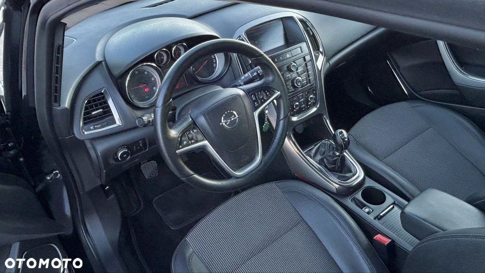Opel Astra - 8