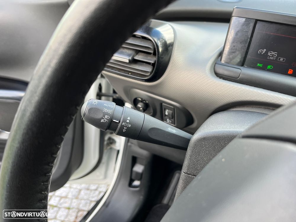 Citroën C4 Cactus 1.2 PureTech Shine Pack - 21