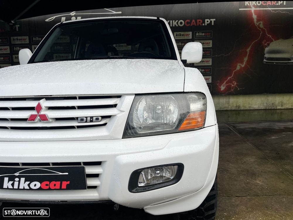 Mitsubishi Pajero 3.2 DI-D GLS - 11