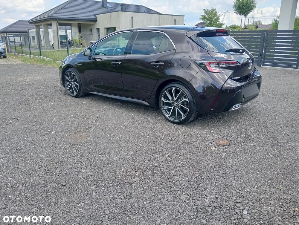 Toyota Corolla 2.0 Hybrid Executive - 5