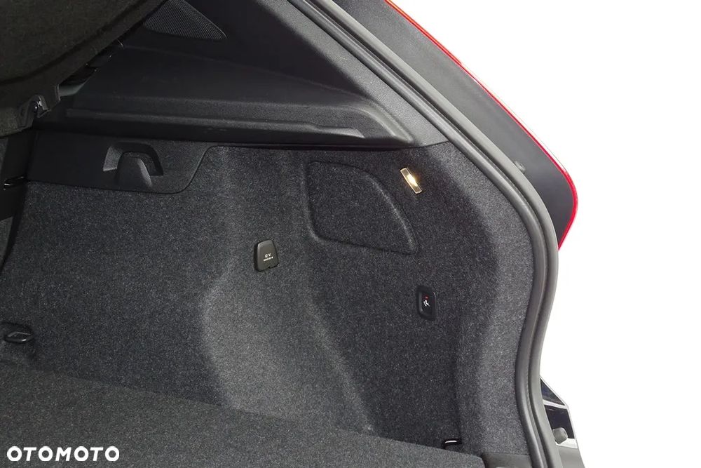 Volvo XC 40 T5 Recharge DKG Inscription Expression - 30