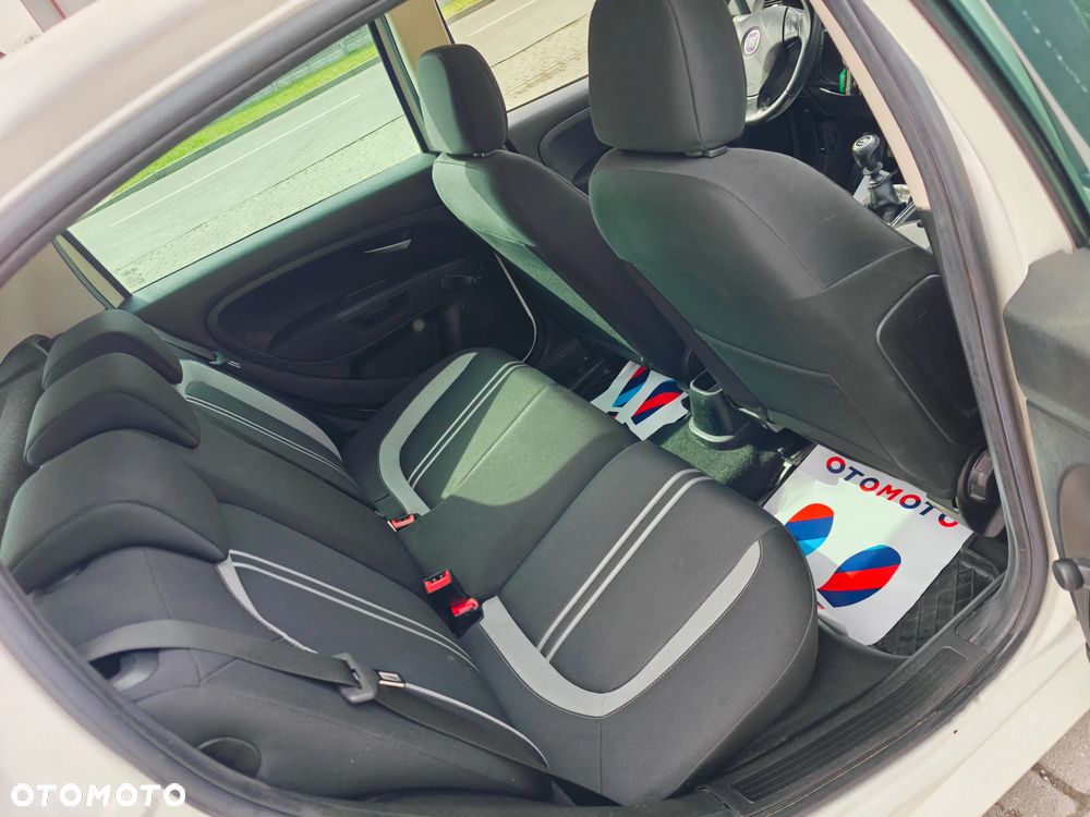 Fiat Grande Punto 1.4 8V Emotion - 8