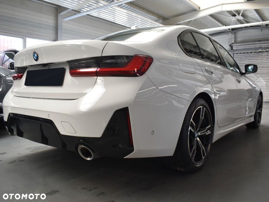 BMW Seria 3 320i xDrive M Sport - 4