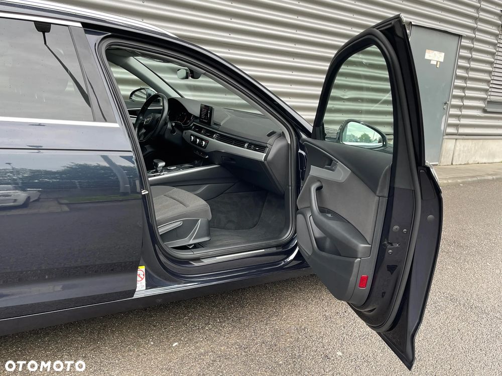 Audi A4 Avant - 5
