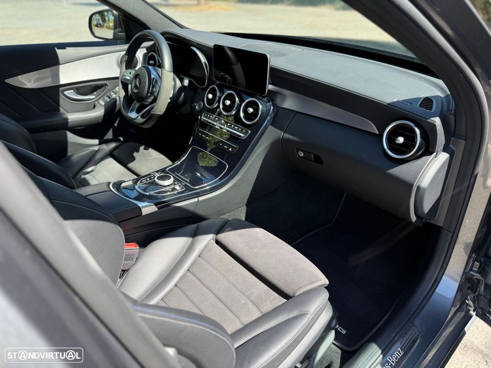 Mercedes-Benz C 300 de AMG Line - 38