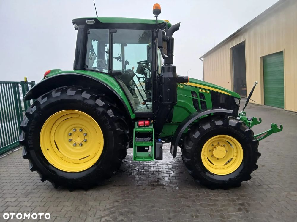 John Deere 6120M - 5