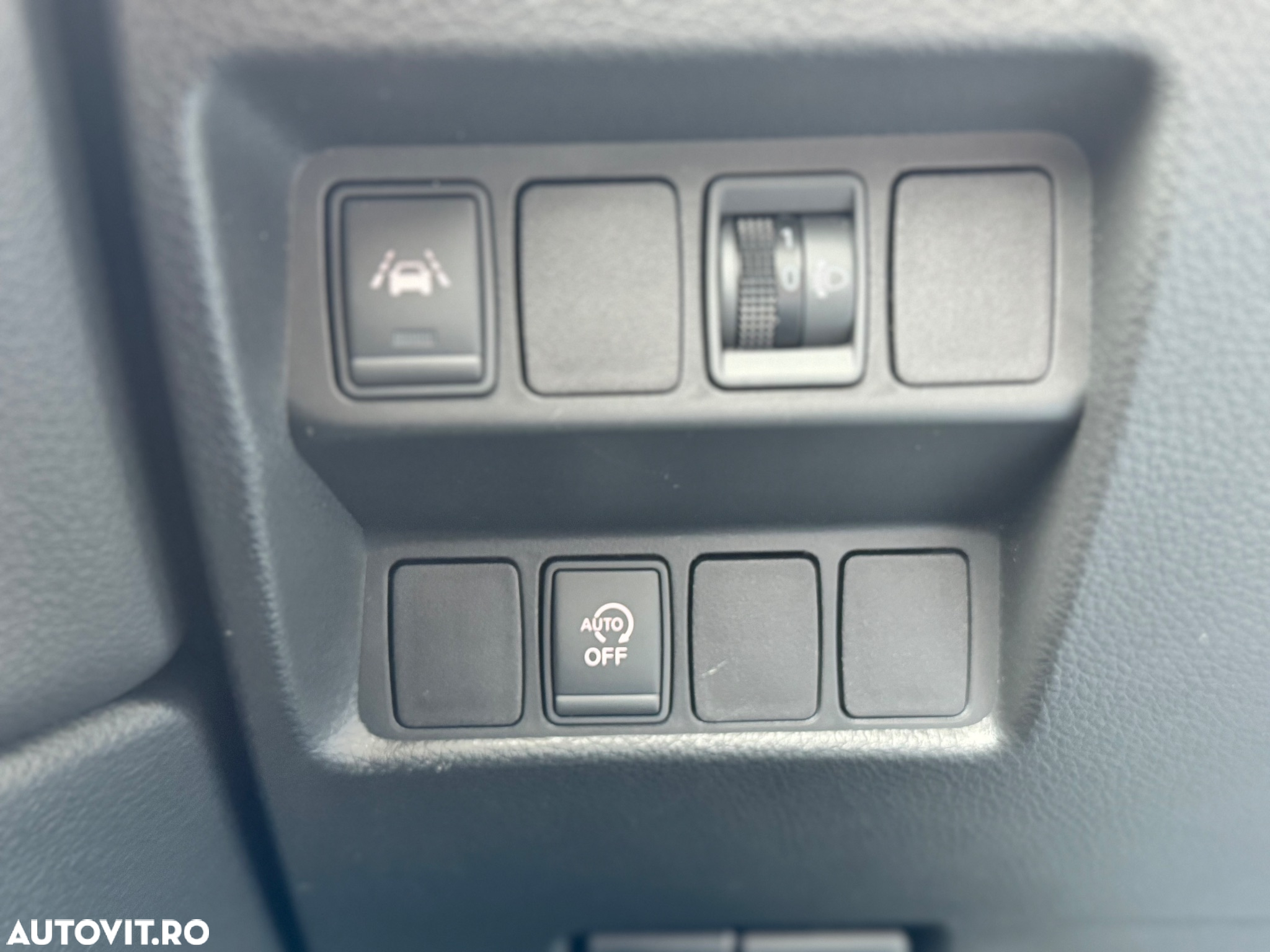 Nissan Qashqai 1.2 DIG-T Start/Stop N-Connecta - 34