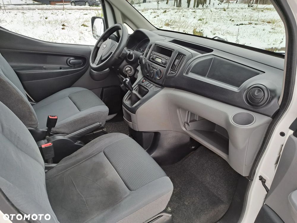 Nissan NV200 - 15