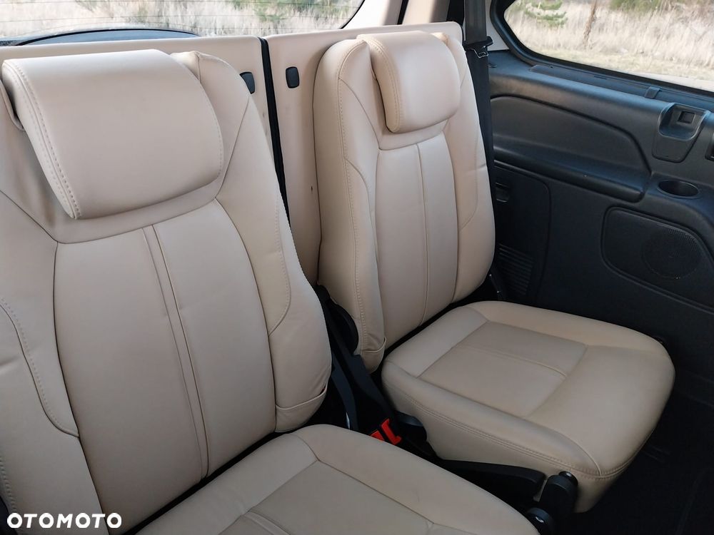 Ford Galaxy 2.0 T Platinium X (Titanium) - 21
