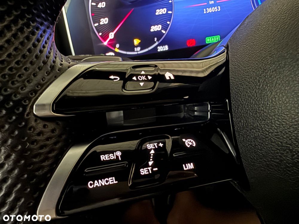 Mercedes-Benz Klasa C 300 e 9G-TRONIC Edition AMG Line - 33