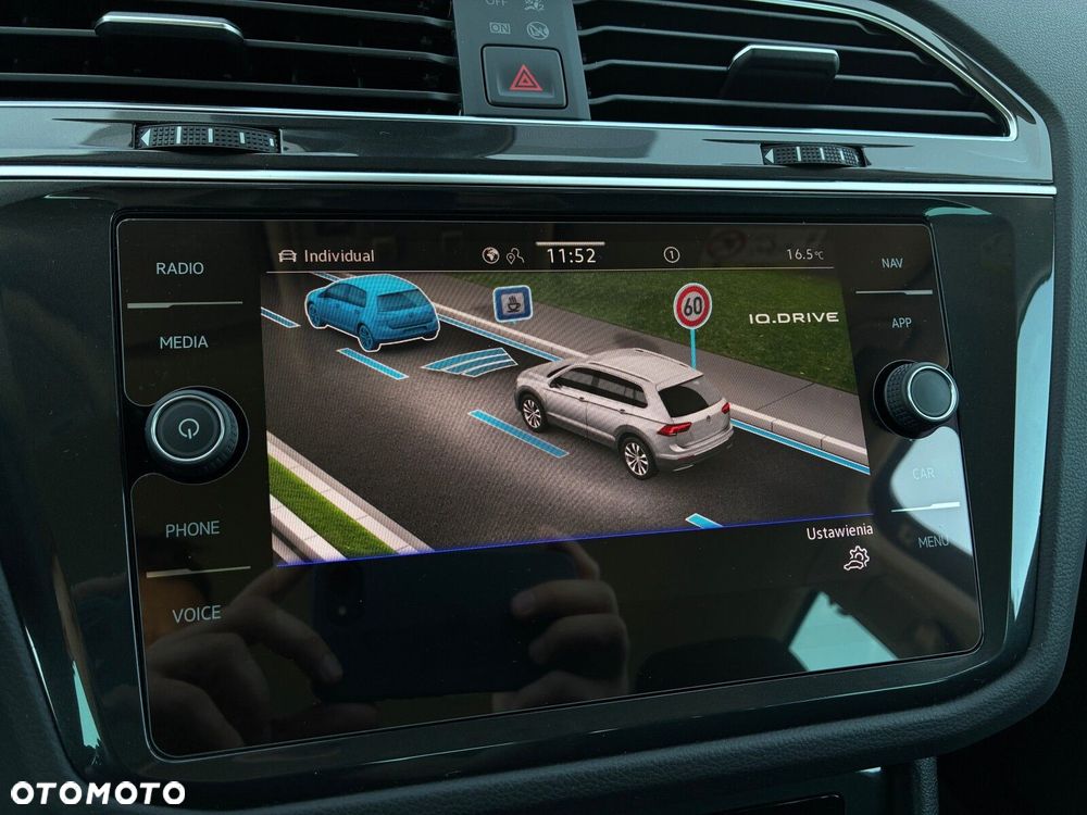 Volkswagen Tiguan 1.5 TSI EVO Elegance DSG - 17
