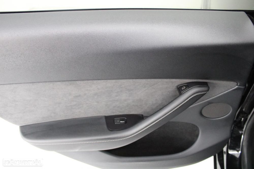 Tesla Model Y Standard - 15