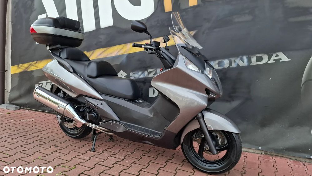 Honda Silver Wing - 2