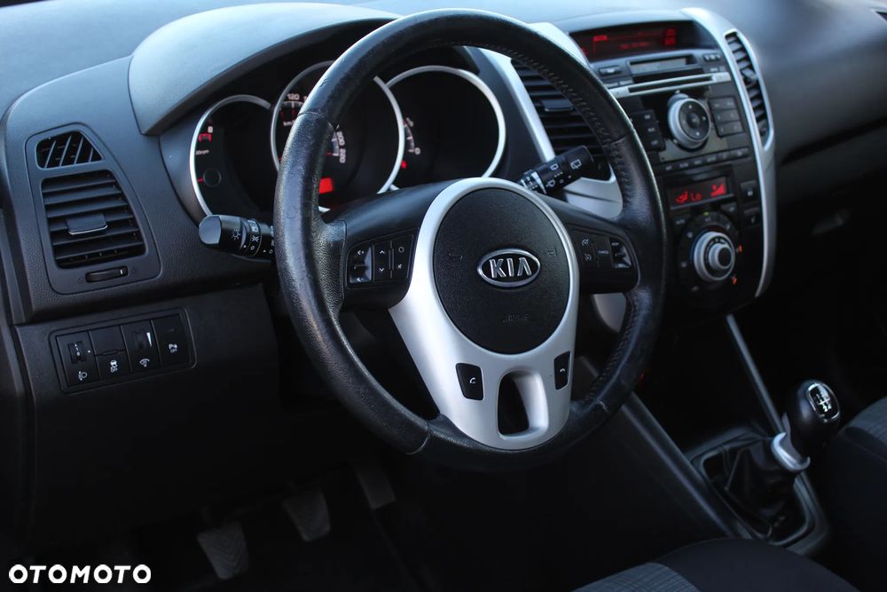 Kia Venga 1.4 CVVT Business Line - 13
