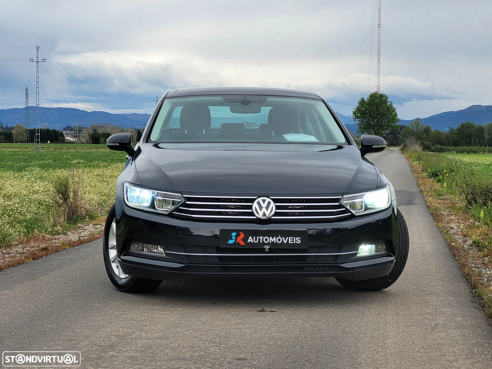 VW Passat 1.6 TDI Highline DSG - 3