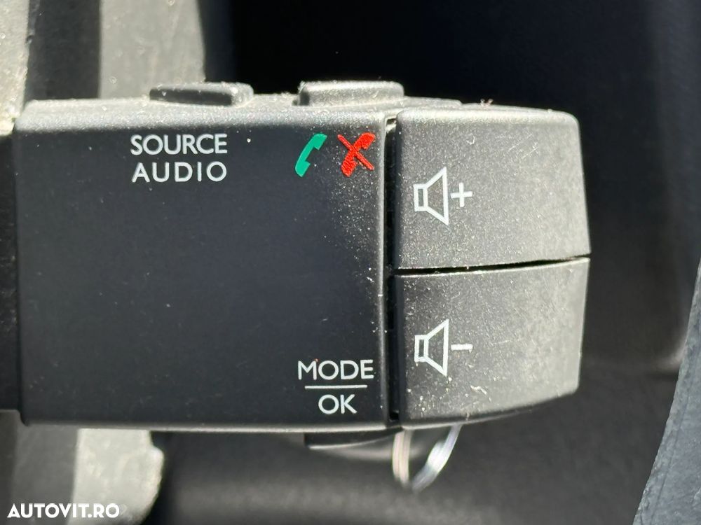 Dacia Sandero 1.5 90CP Laureate - 18