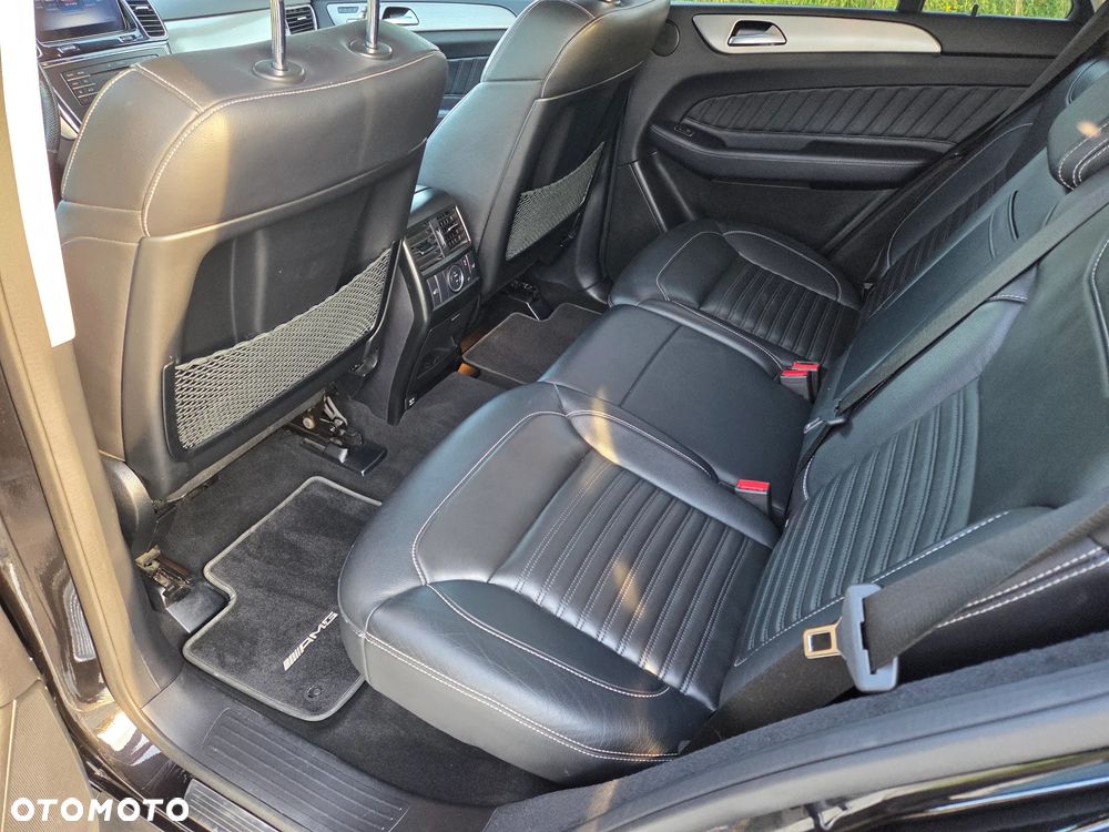 Mercedes-Benz GLE - 13