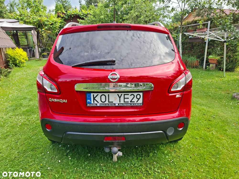 Nissan Qashqai - 2