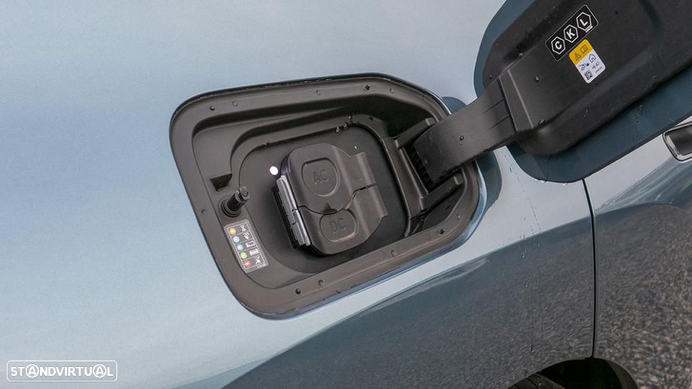 BMW iX xDrive 40 Pack Desportivo - 21