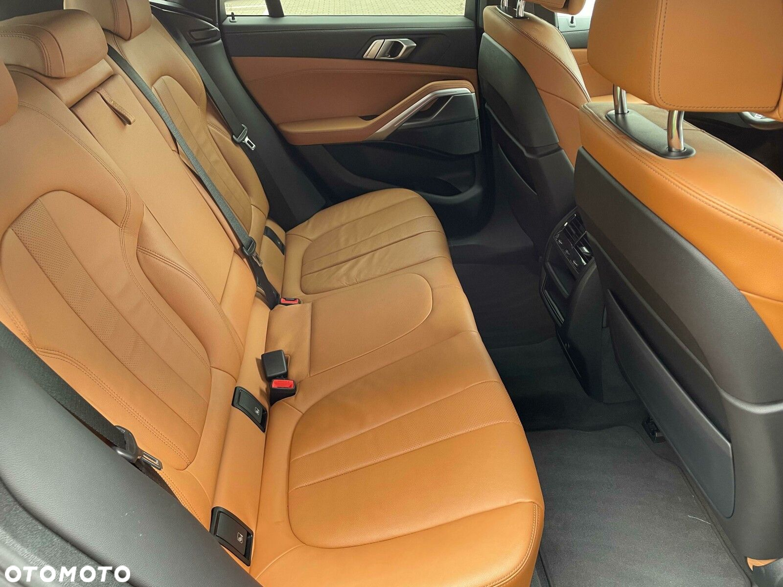 BMW X6 - 12
