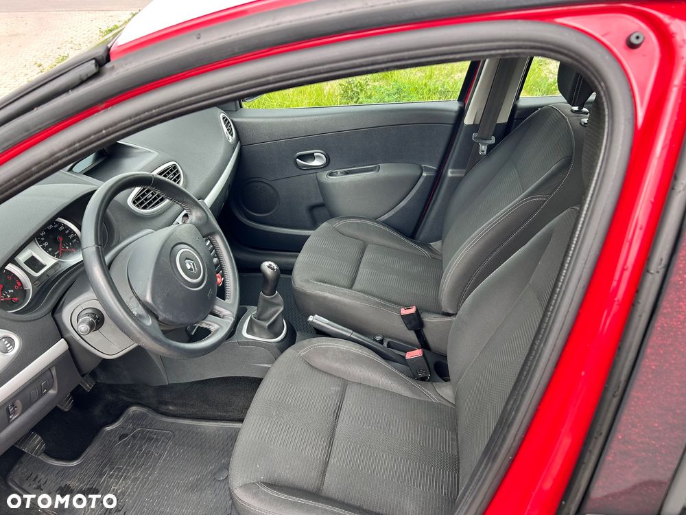 Renault Clio 1.5 dCi Dynamique - 15