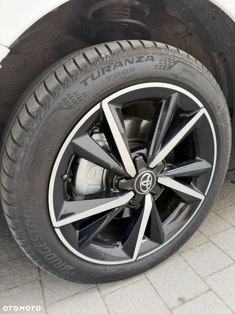 Toyota Verso 1.6 D-4D 5-Sitzer Start/Stop Skyview Edition - 34