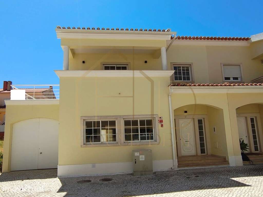 ESPAÇOSA Moradia T4 + Anexo (sala e wc). PALMELA - Grande imagem: 3/60