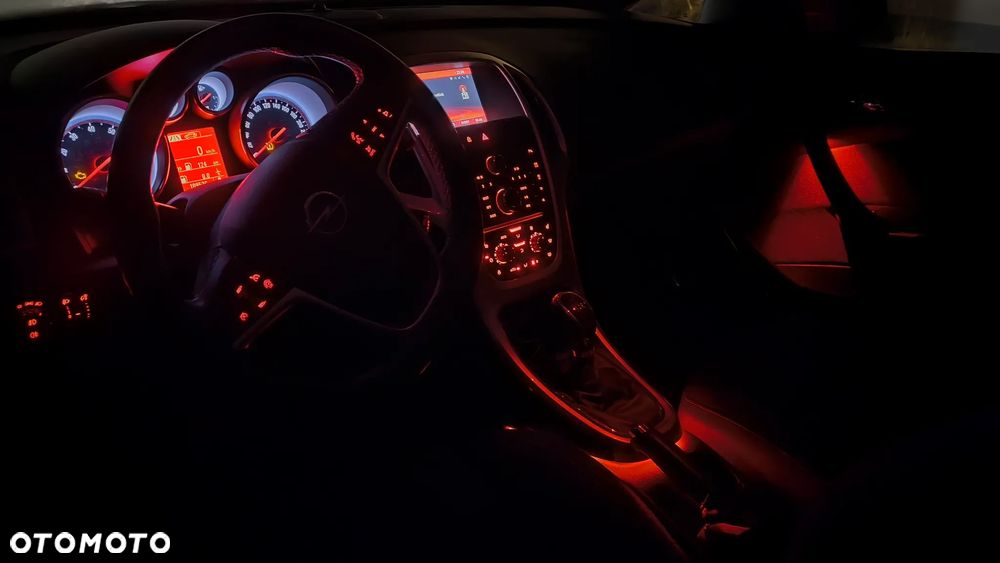 Opel Astra 1.4 Turbo - 17