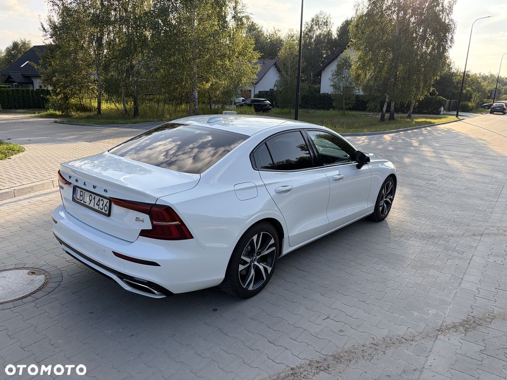 Volvo S60 B4 B R-Design - 6