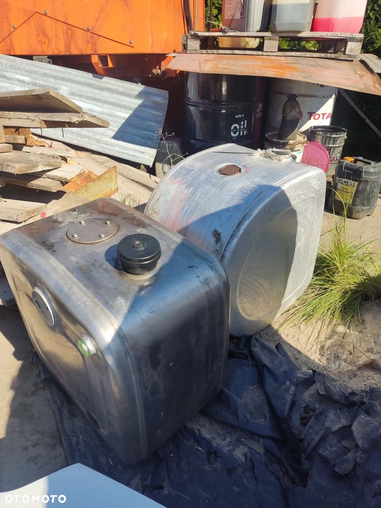 zbiornik oleju hydraulicznego (różne) - 8